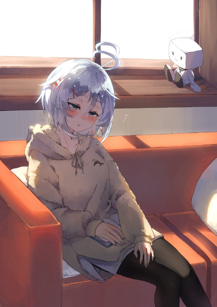 【P站精选】白发蓝眼VTuber！电脑少女小白壁纸特辑17P